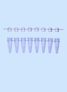 PCR-8er Streifen mit PCR-8er Deckelstreifen, blau, RNase/DNase frei